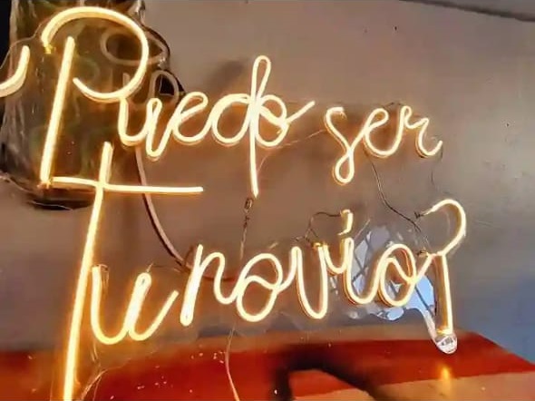 Imagen de Anuncios LED y Acrílico 3D