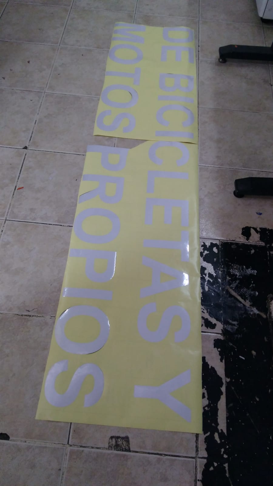 Imagen de Corte en Vinil y de rotulacion